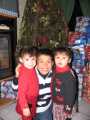 Cisneros Christmas 2004 002